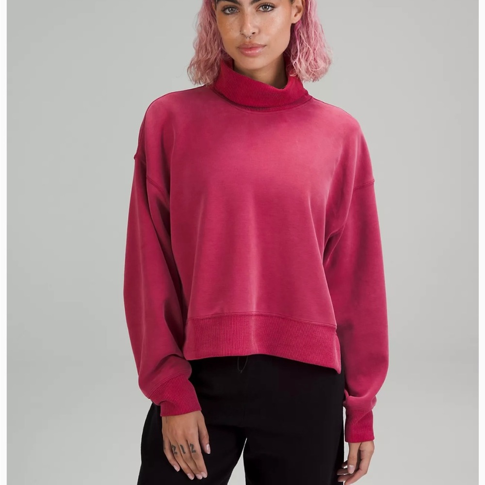 Lululemon Softstreme Turtleneck pullover, sz 4, worn 1x, pomegranate, no flaws!